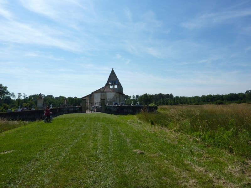 Sillas - église