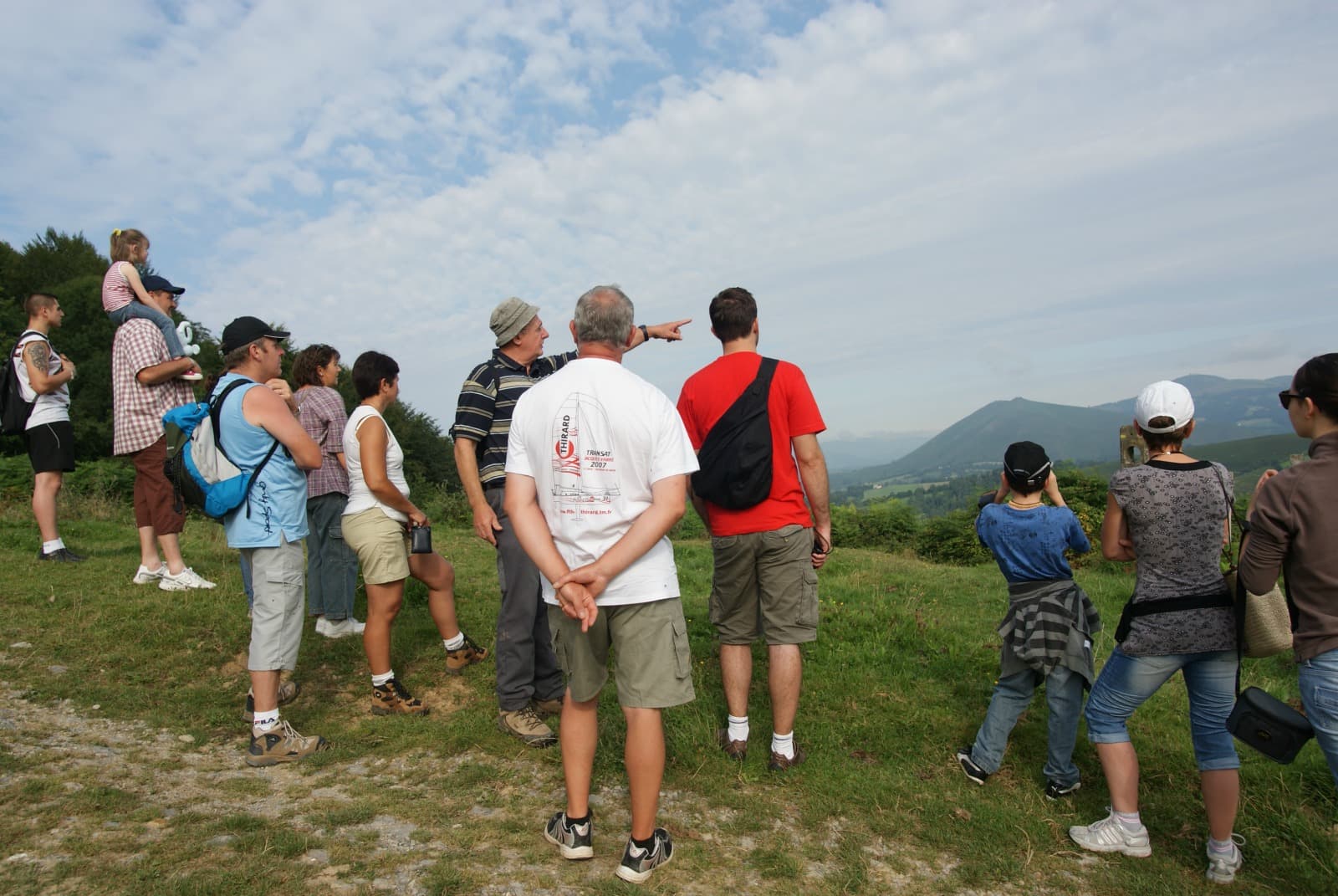 Sur le chemin des Pantières - explications du guide