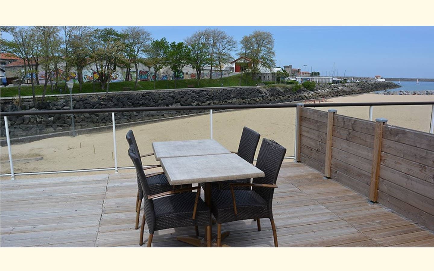 TERRASSE 1440X900