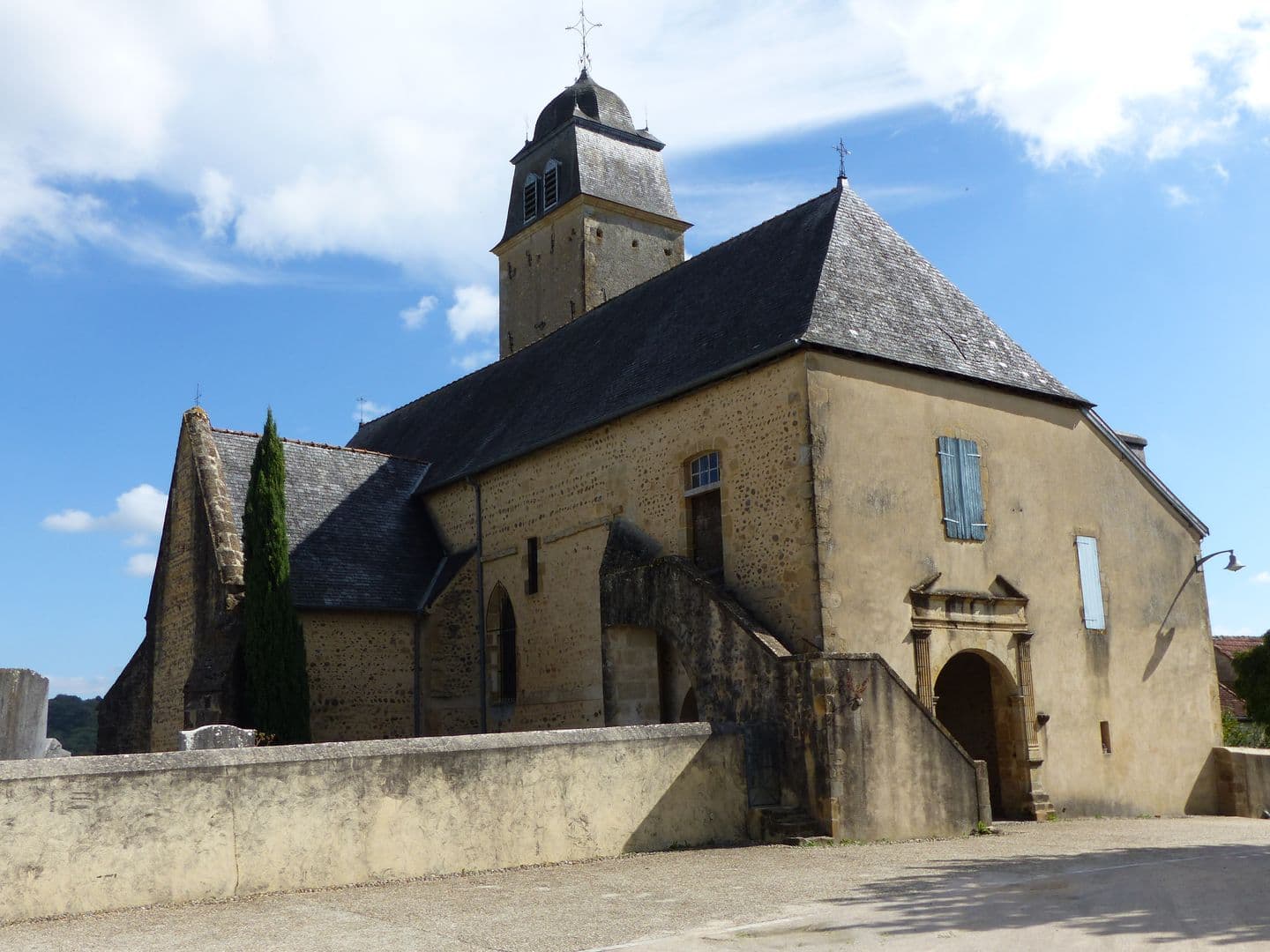 Taron église de l'Assomption de la Bienheureuse Vierge Marie de TaronSMT (1)