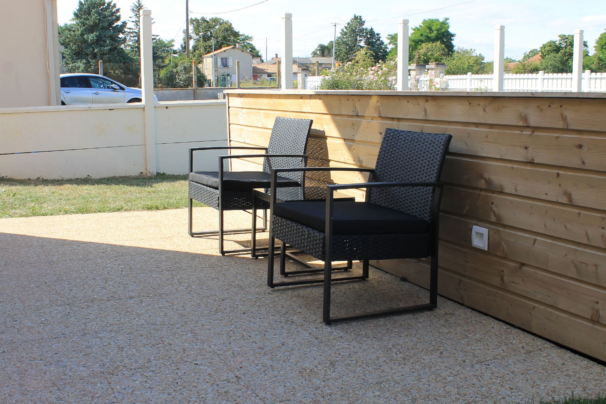 Terrasse Rue_Gîte Le Monteil