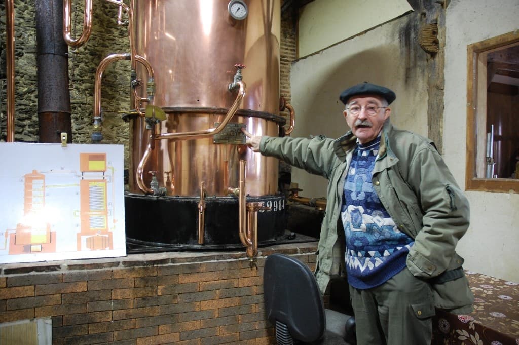 TiS Labastide d Armagnac_Production Armagnac - floc de gascogne_Ferme de Labouc (40)