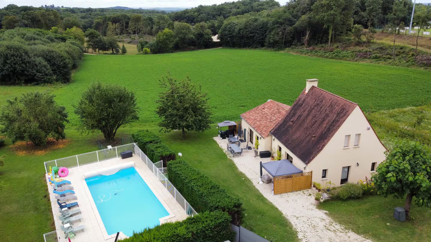 VUE AERIENNE D'ENSEMBLE