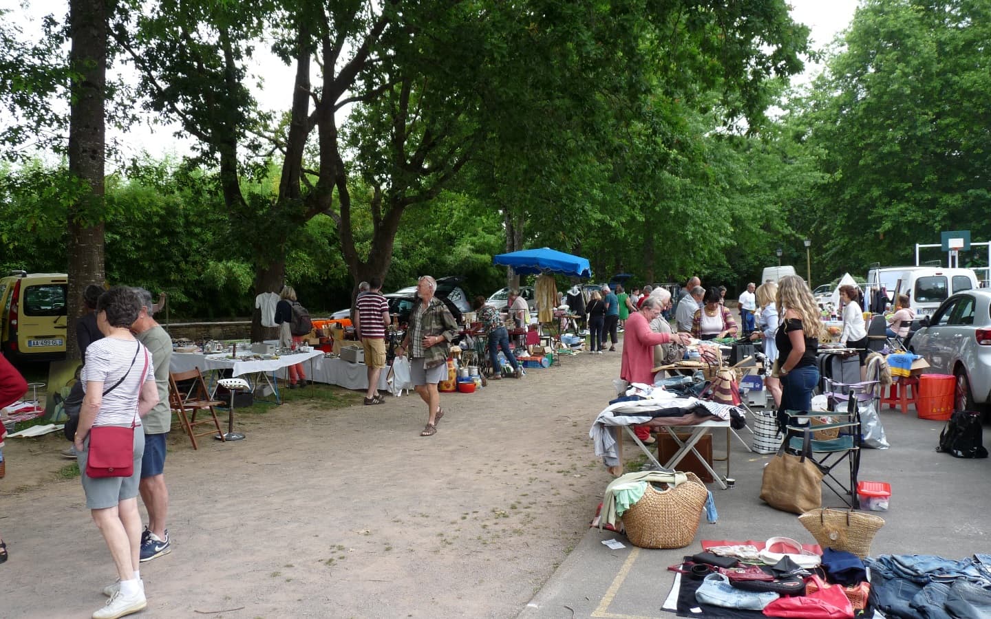 Vide-greniers-pont-romain-3