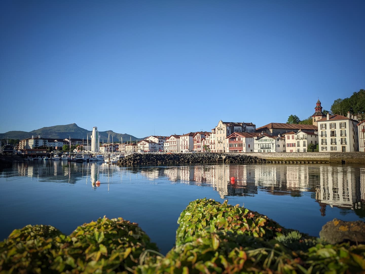 Vue quai Ravel