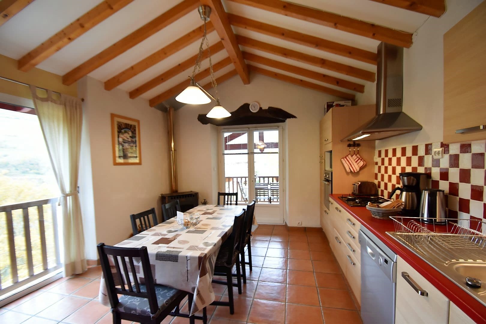Zill- Arneguy- salle à manger cuisine
