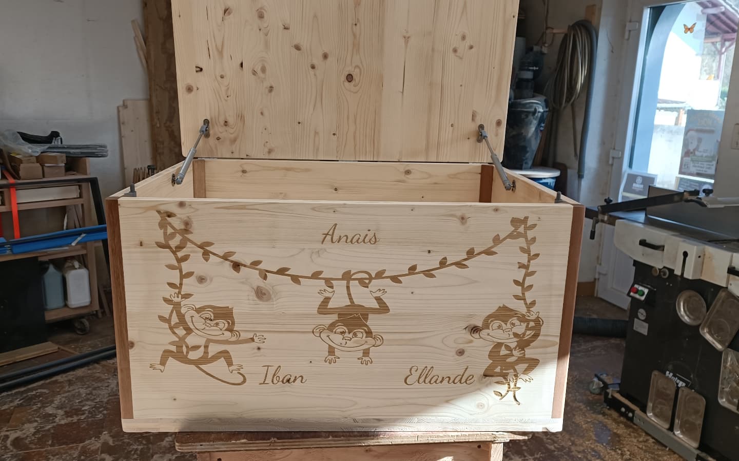 Coffre à jouets