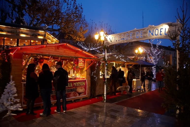 Marché de noel REV