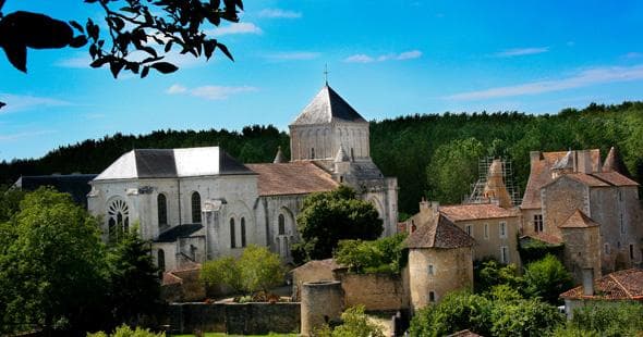 Abbaye de Nouaillé-Maupertuis_2