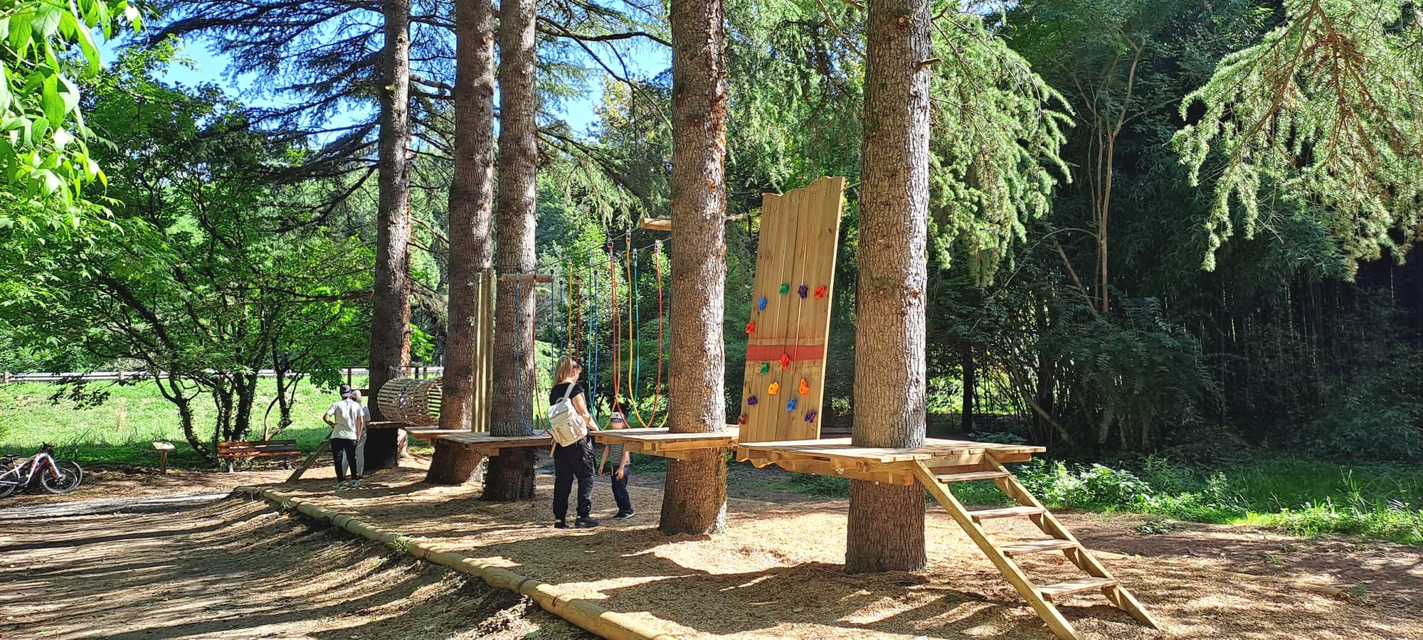 aire-de-jeux-enfants-lons-07
