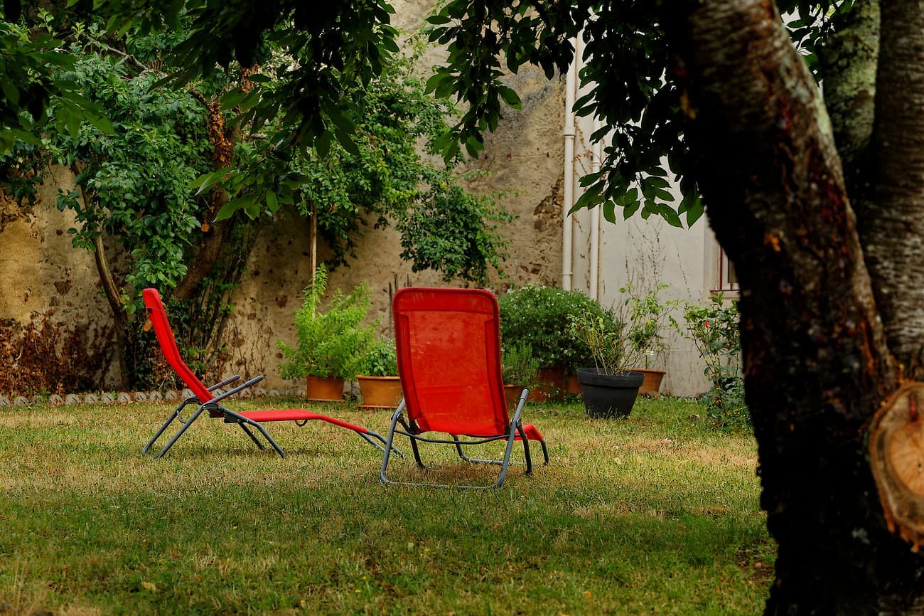 argentonnay-les-chambres-de-la-vallee-jardin