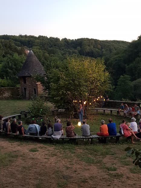 balade artistique à Uzerche