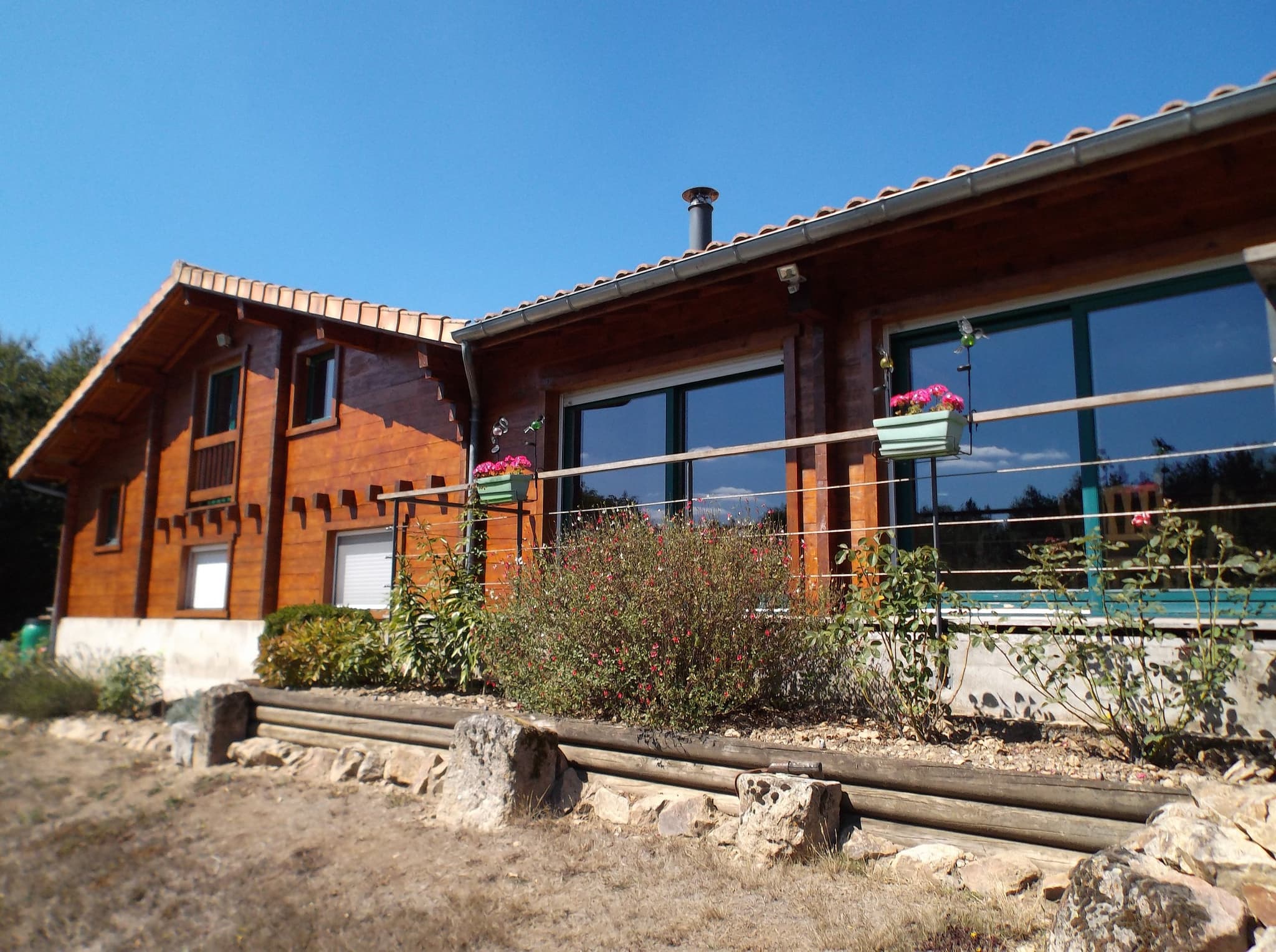 beaulieu-sous-bressuire-chambres-dhotes-vallons-de-la-soriniere-facade