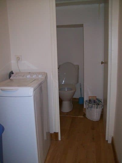 belvesholidaysapartments14_Apt1_bath_3_Jul08