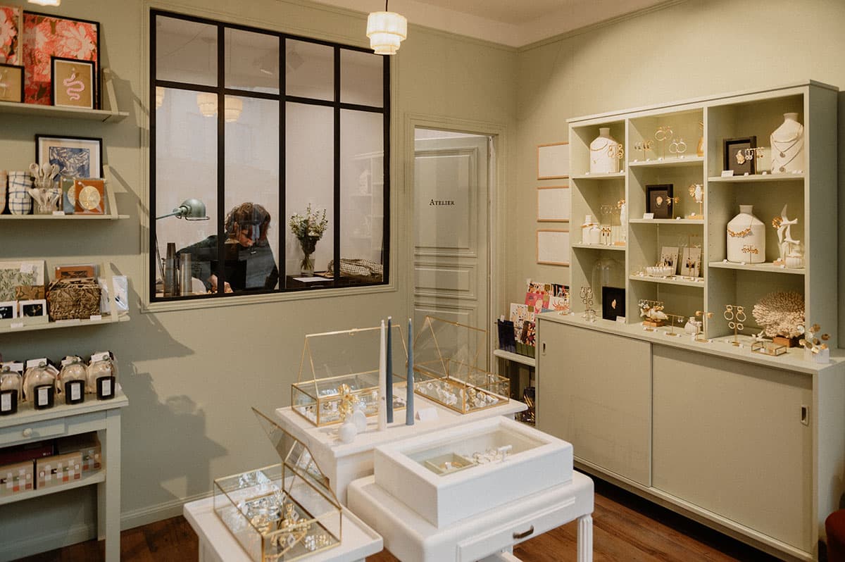 boutique_lesaubepines_leahguillout3