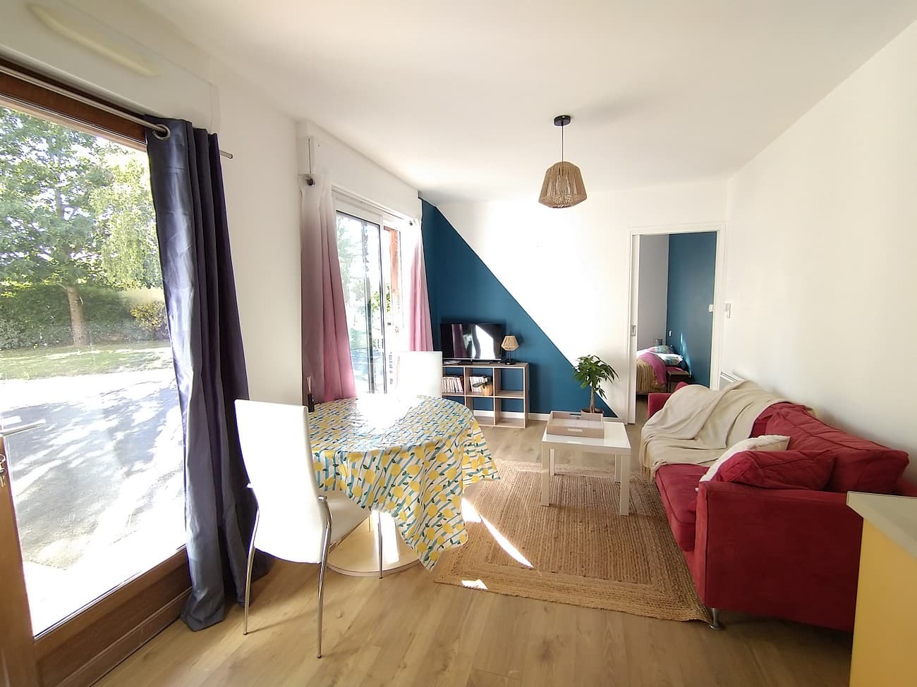 bressuire-appartement-de-la-croix-verte-piece-a-vivre