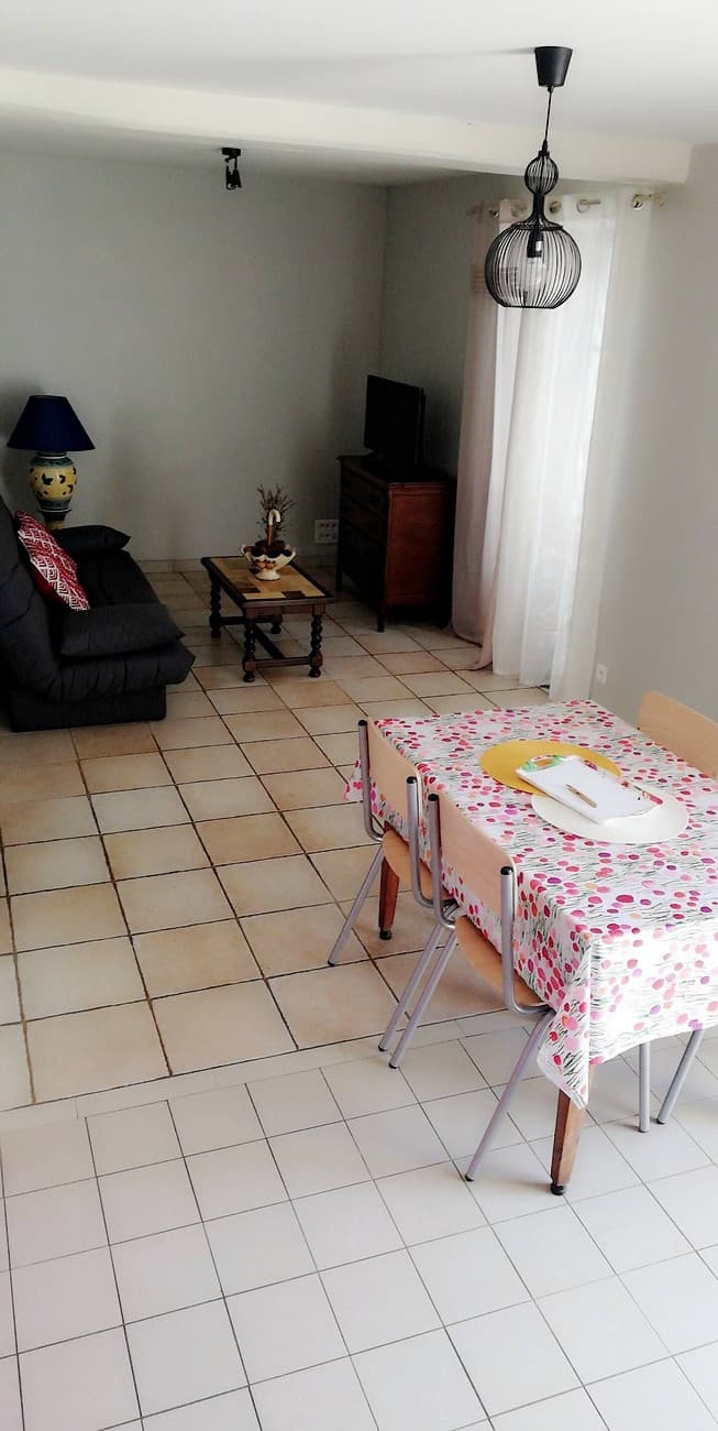 bressuire-gite-la-bimboire-piece-a-vivre