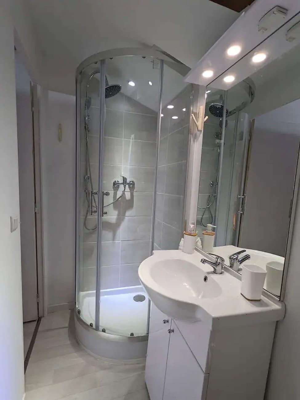 bressuire-residence-alouette-appt2-douche