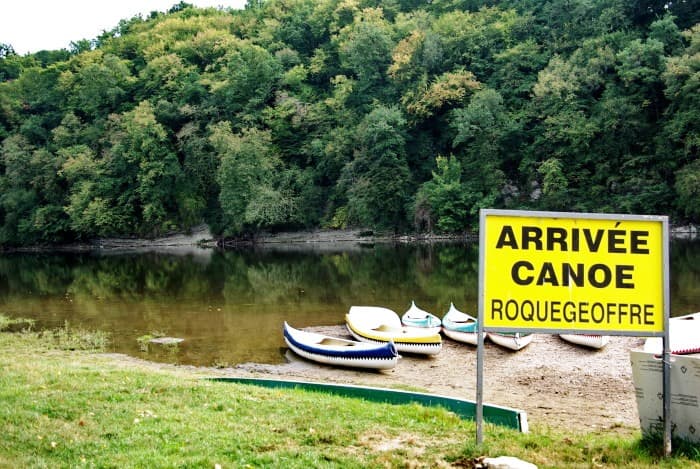 AUX CANOËS ROQUEGEOFFRE DU PORT D'ENVEAUX