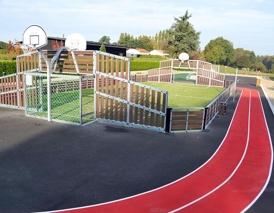 camping-deux-sevres-avec-terrain-sportif-animation-enfant-proche-puy-du-fou-camping-le-moulin-des-effres