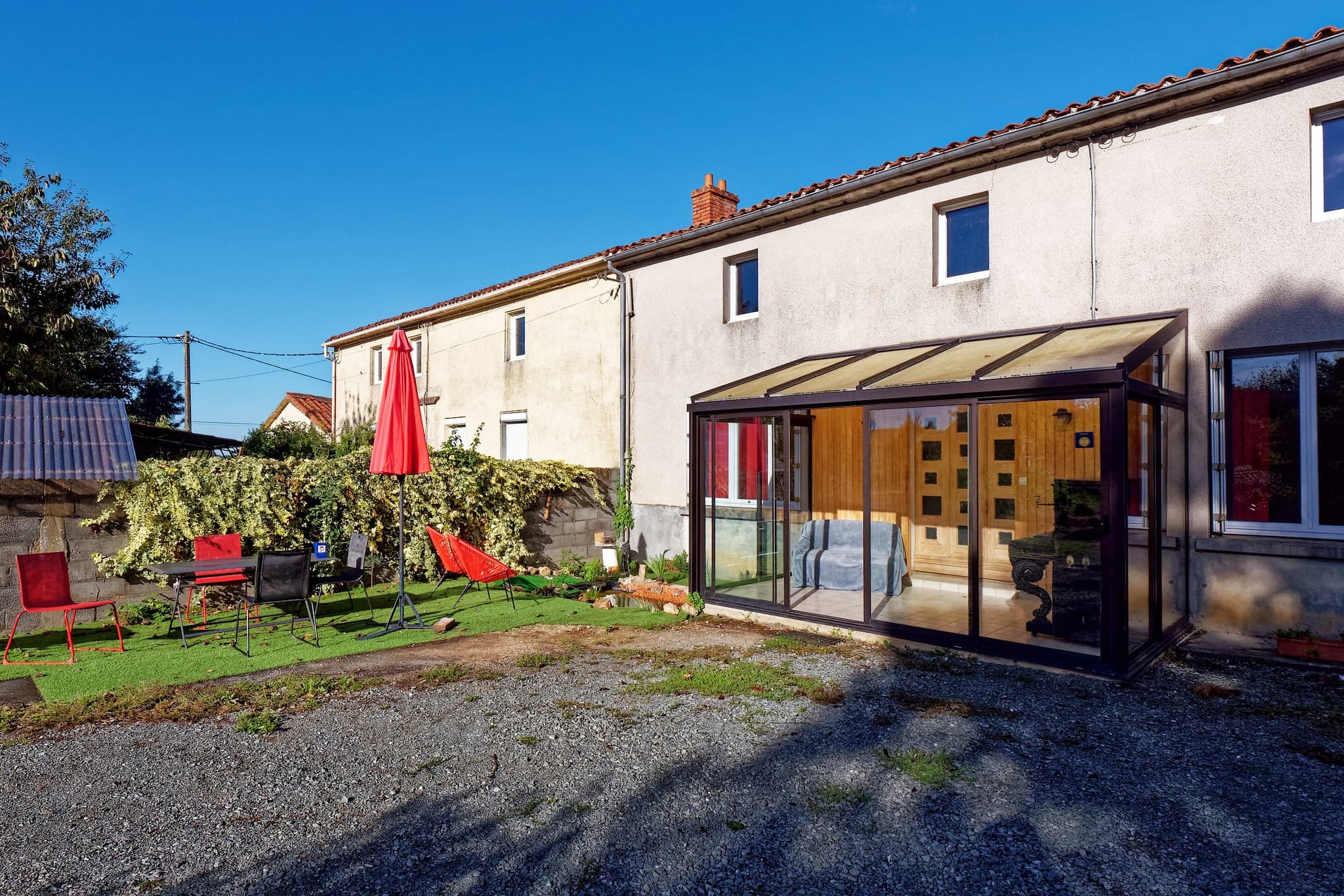 cerizay-gite-le-jardin-de-marie-8-pers-facade