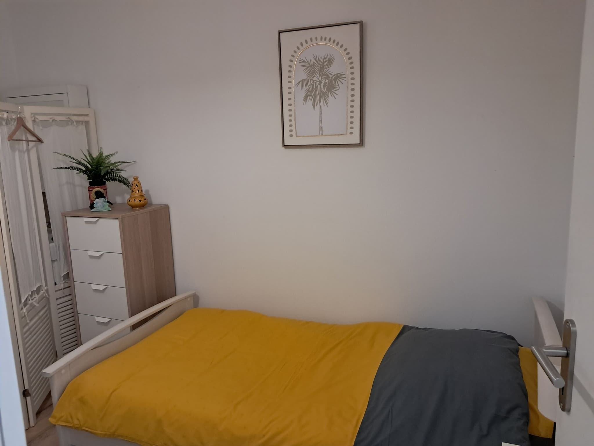 ch-d'hotes-Chimbaud-Montpon-chambre-b-vallee-isle-perigord