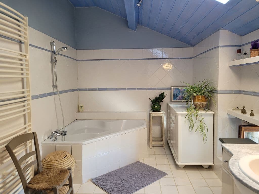 chambre-d-hotes-chez-kinou-neuvic