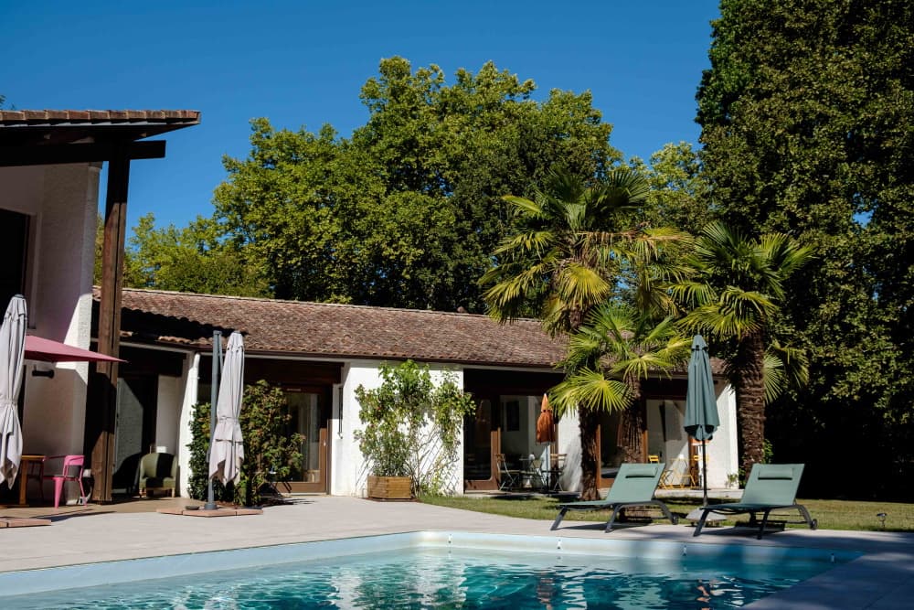 chambres et piscine