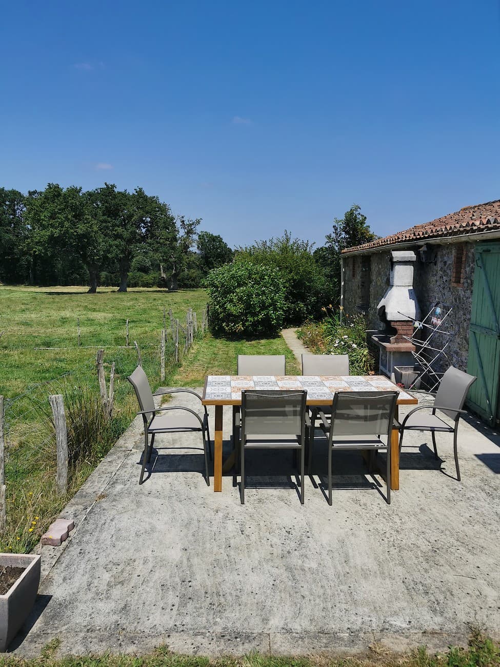 chiche-gite-de-la-pomerie-terrasse-prive