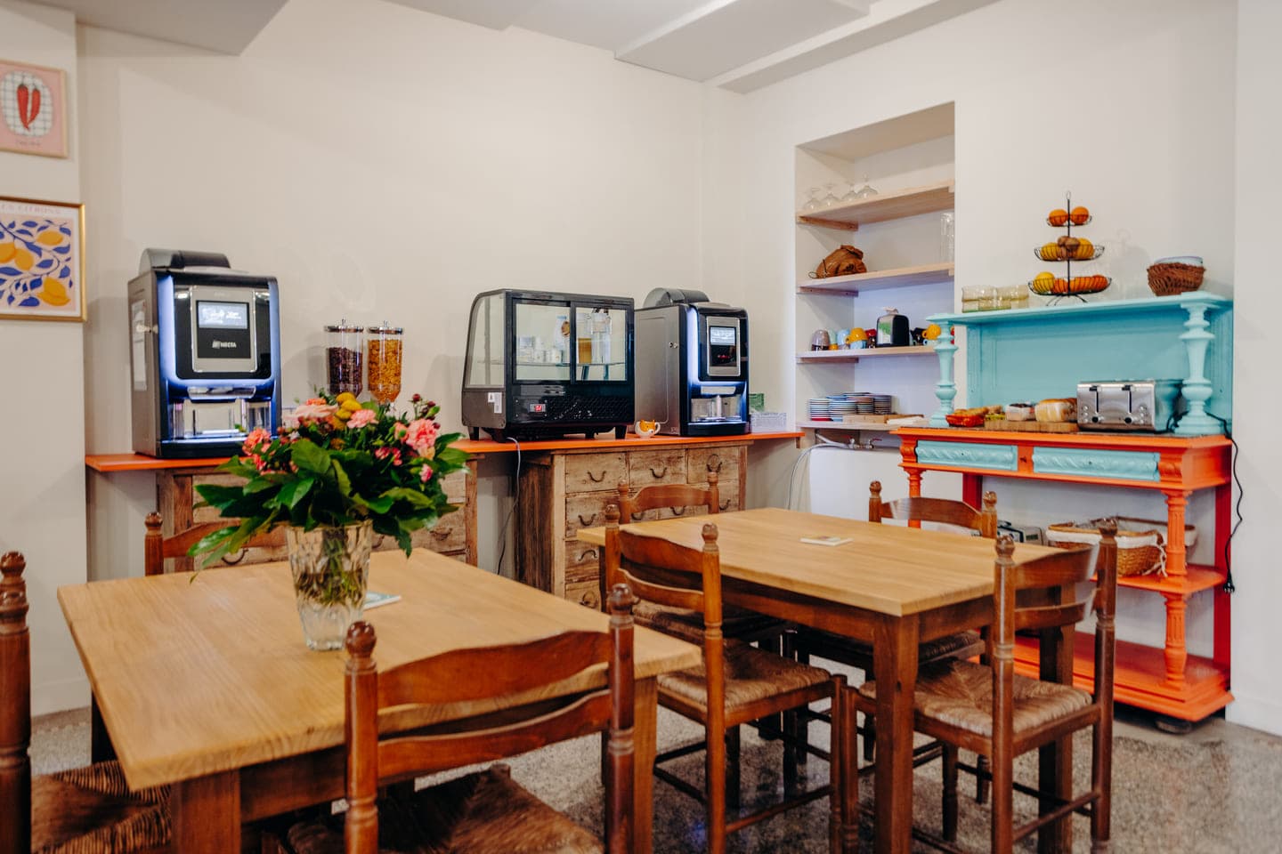 Hostel Demain C'est Loin Coin cuisine