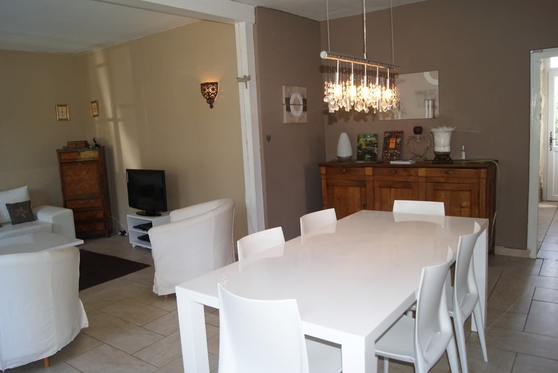 Salon GIte Blanc