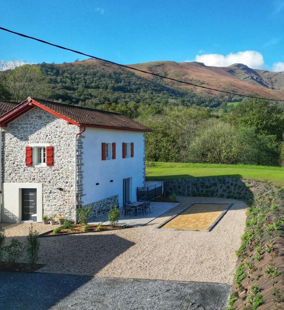 gite-lasse-kurutxeta-ttipi-pyrenees-pays-basque--ref--G1311982