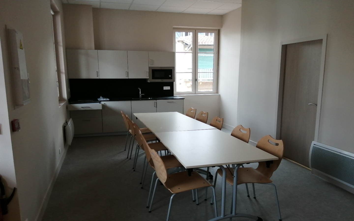 gite-salle-a-manger-cuisine