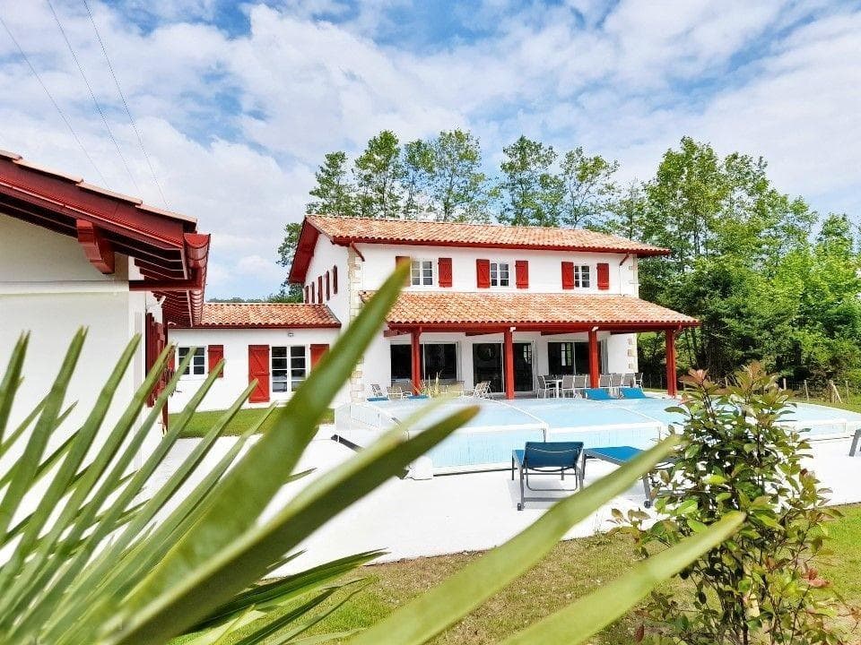 gite-sare-zeruko-izarra-cote-basque--ref--G152285