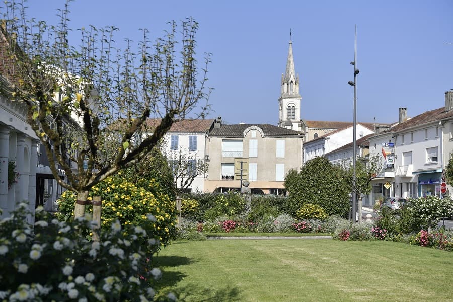 Hagetmau ville fleurie