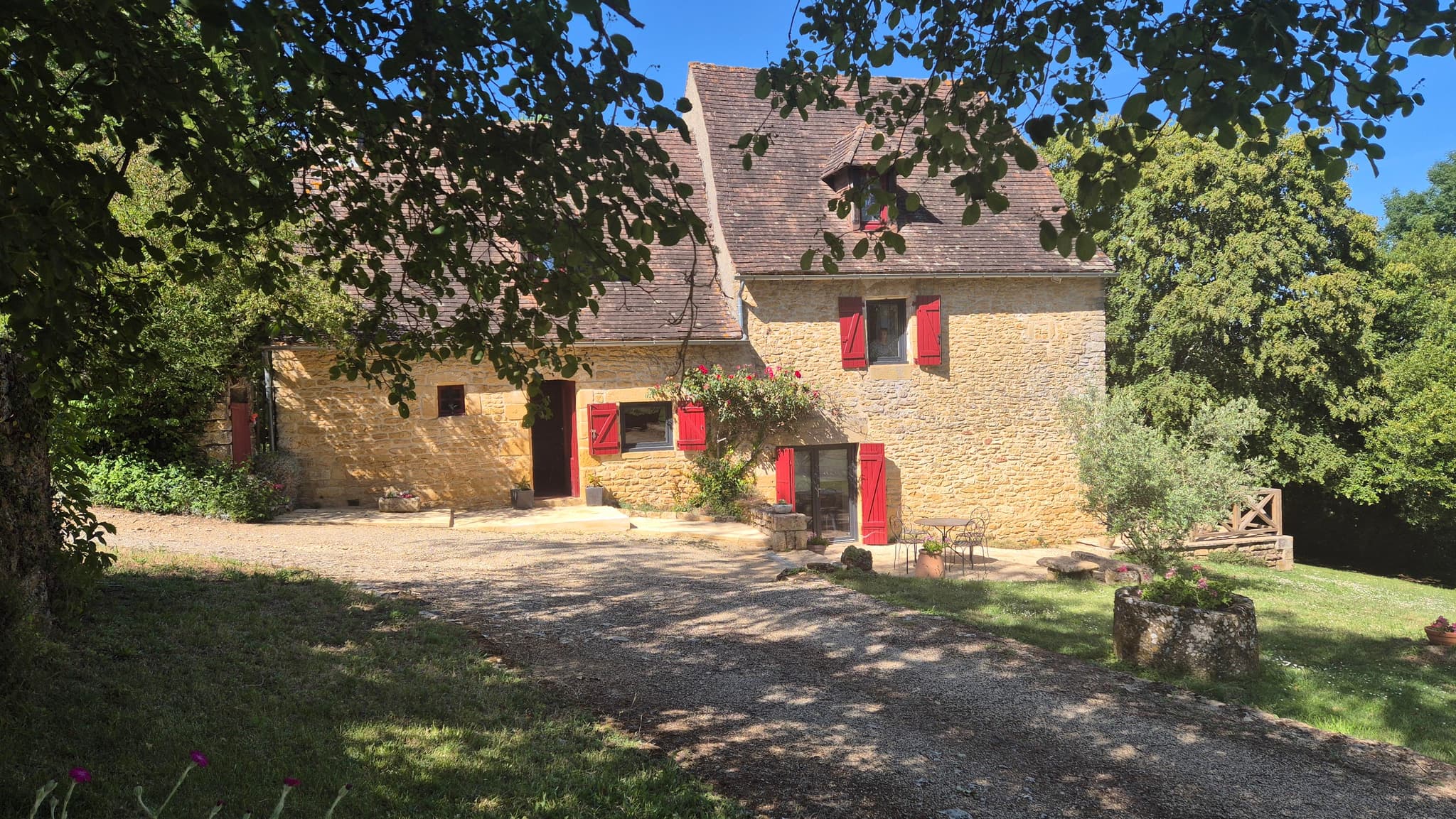Maison Rouge avec piscine privée au nord de Sarlat_17