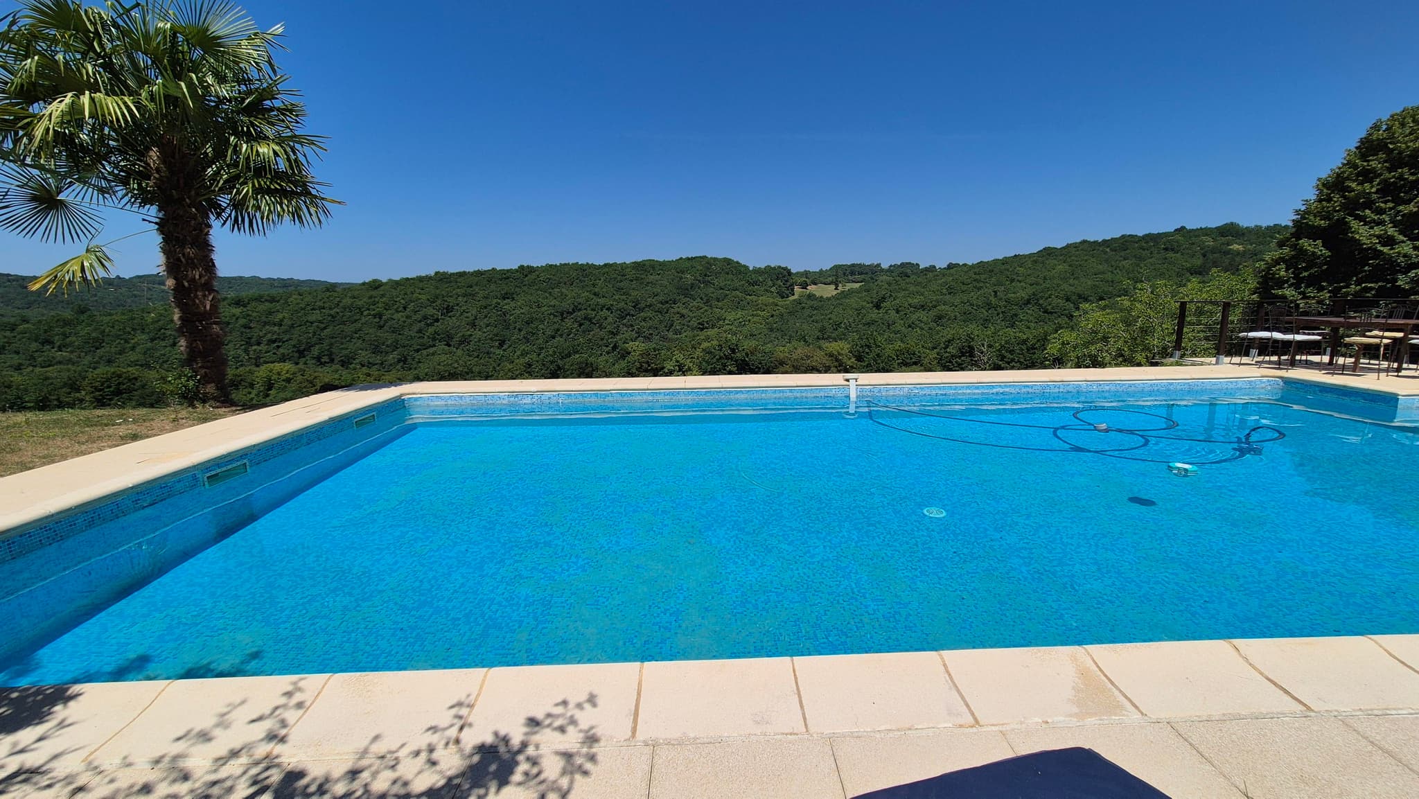 Gite Amour avec piscine et clim proche Sarlat_9