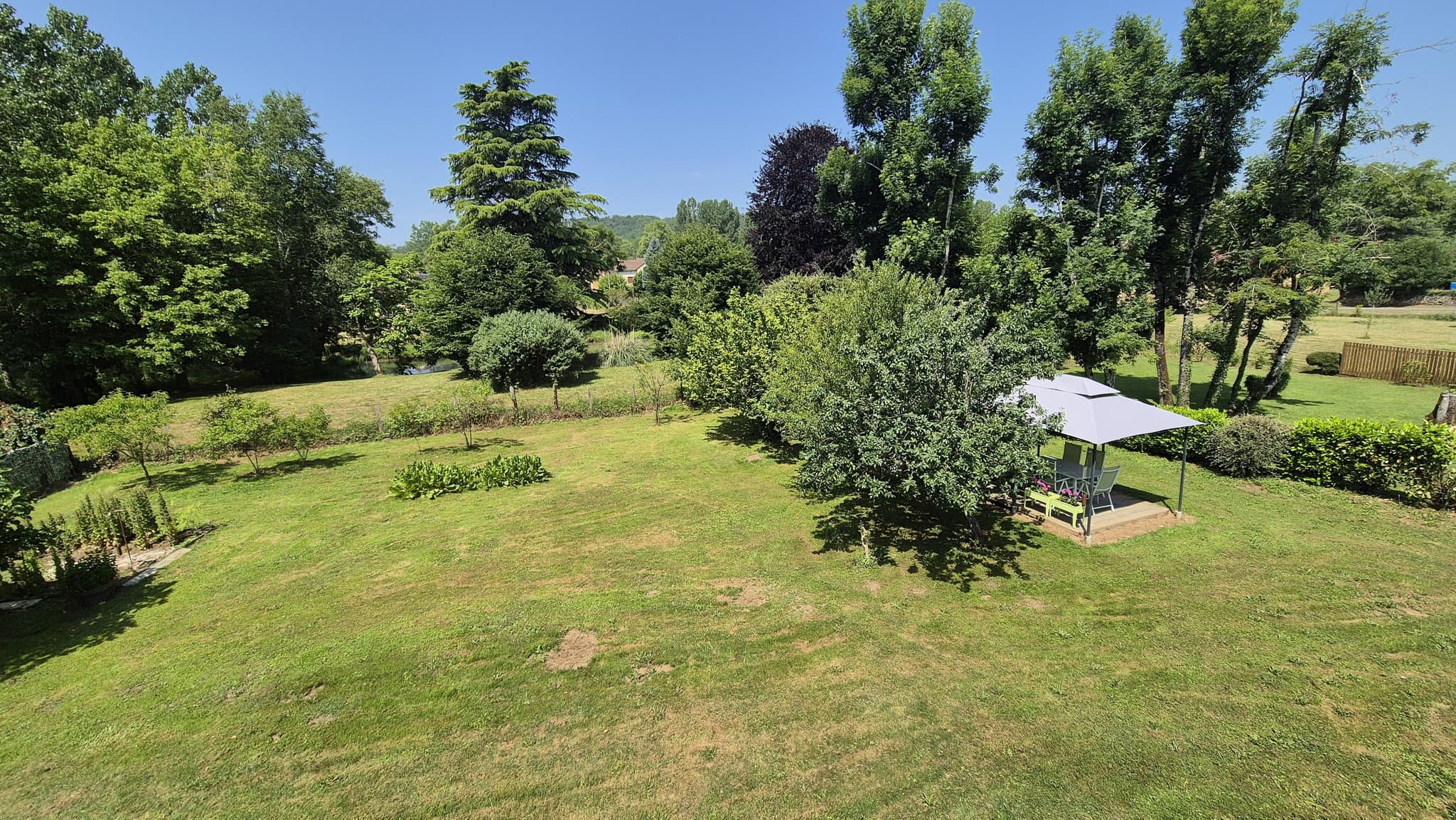 Amour de Nature proche de Sarlat_14