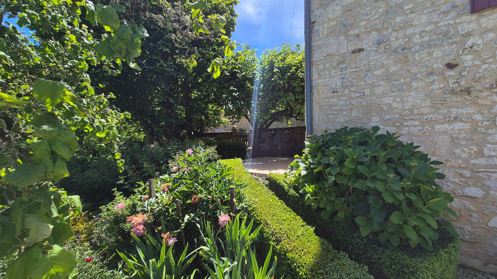 La Périgourdine sur la colline proche de Sarlat_16
