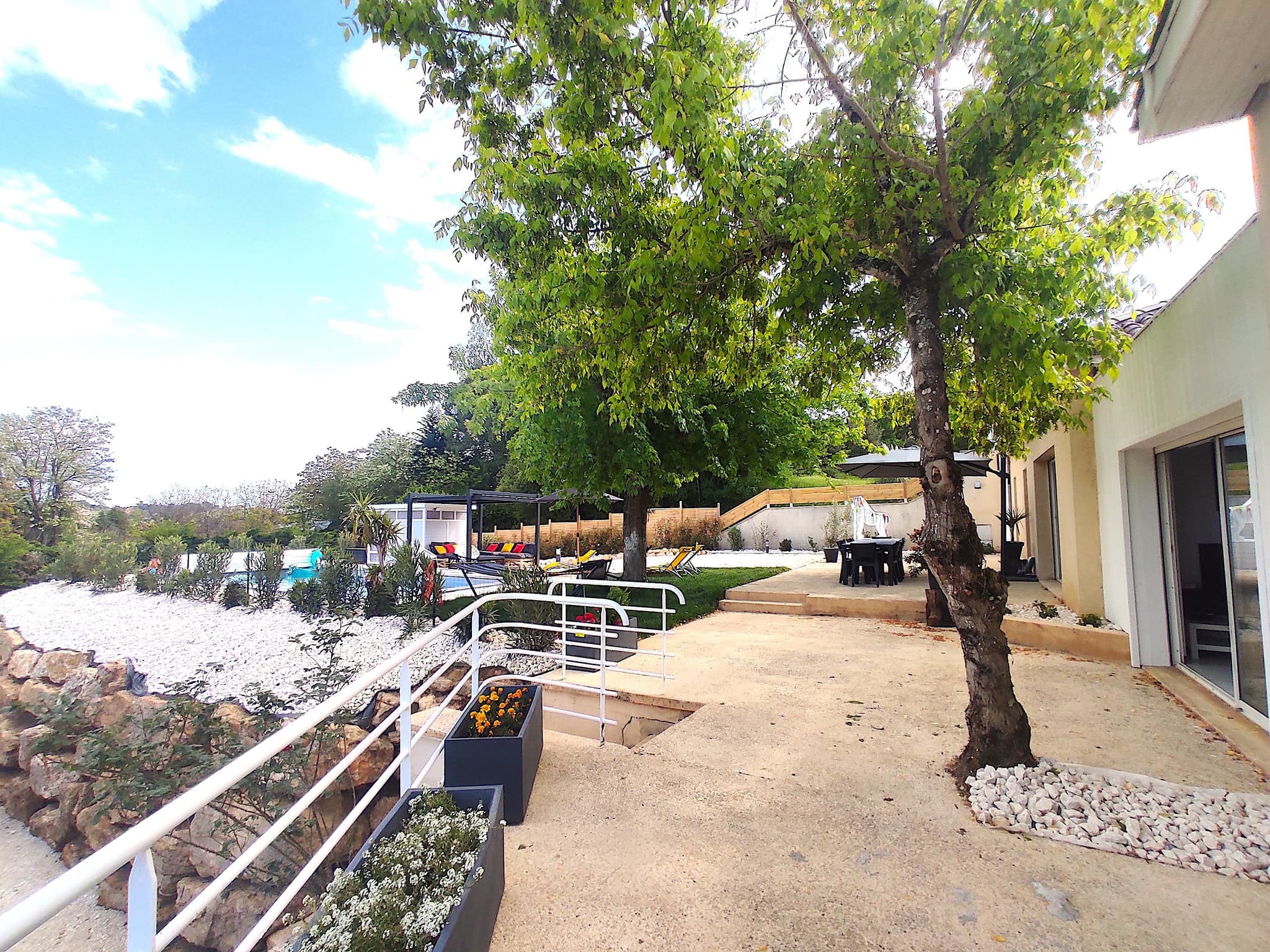 Villa d'Elsa avec piscine chauffée à Sarlat_52