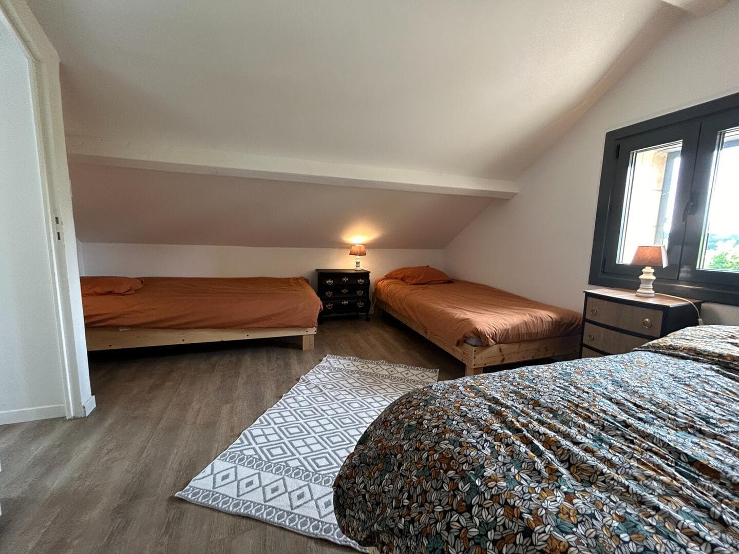 Villa le Lébérou avec piscine chauffée à Sarlat_24