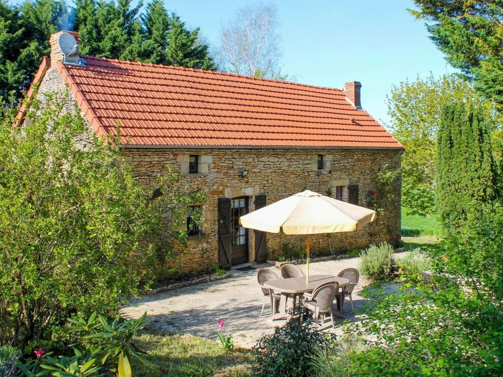 Montant de Fages avec piscine privée proche Sarlat_2