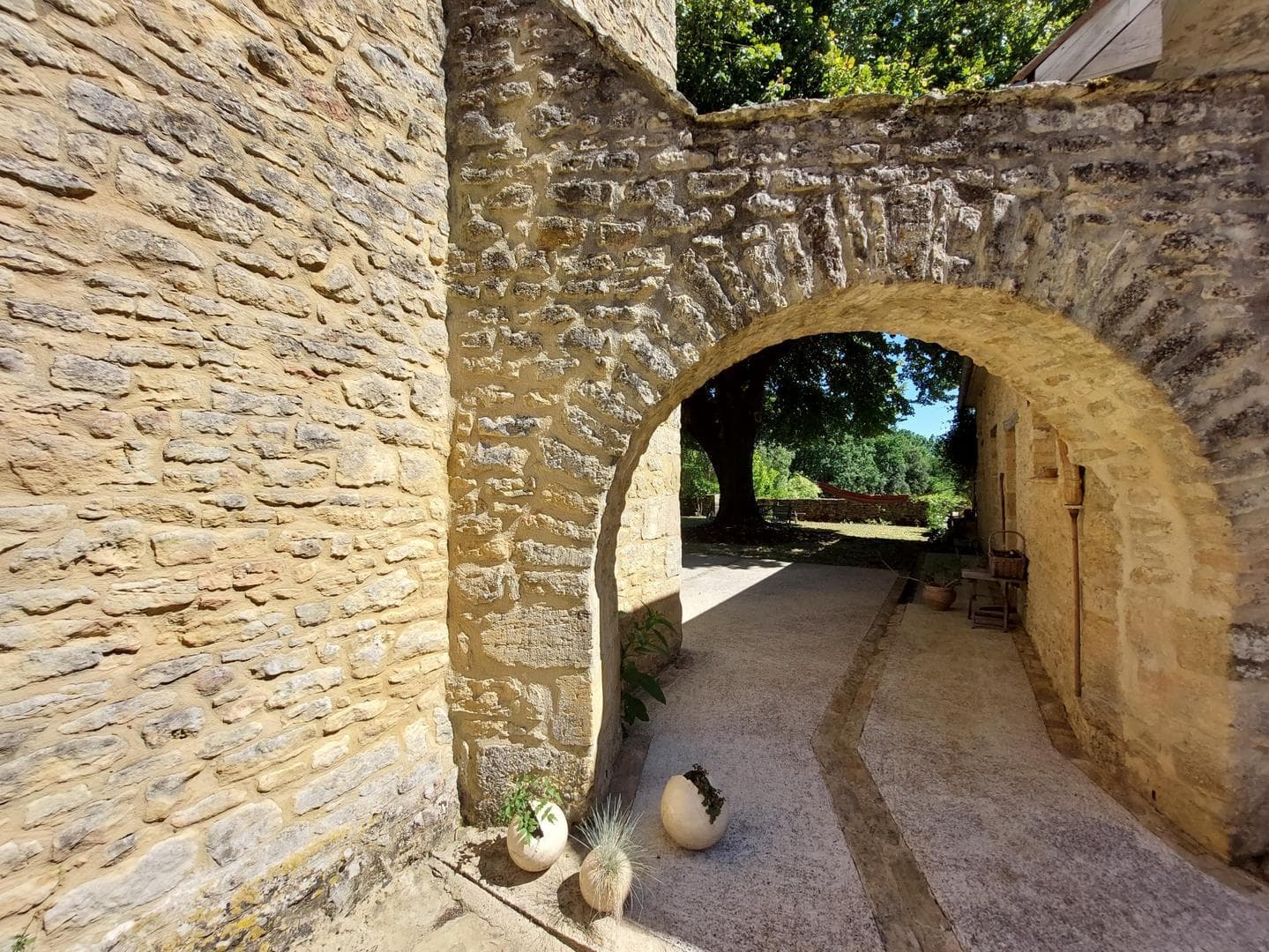 Les Chambrils avec piscine chauffée_14