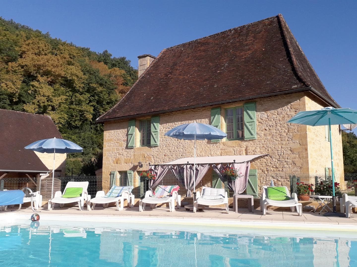 Maison Alexia piscine partagée proche de Sarlat_2