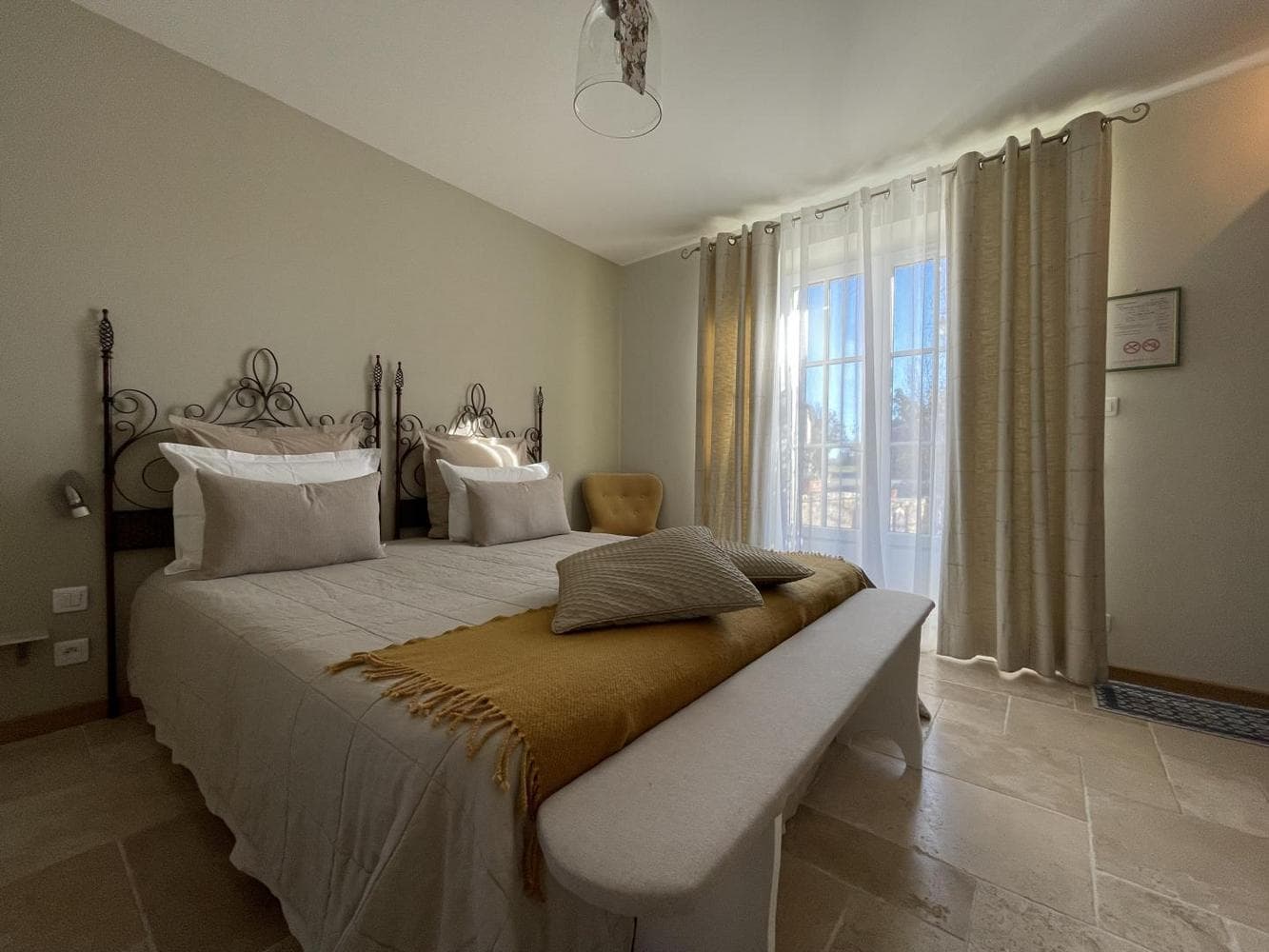 LFB_Jonquille_chambre