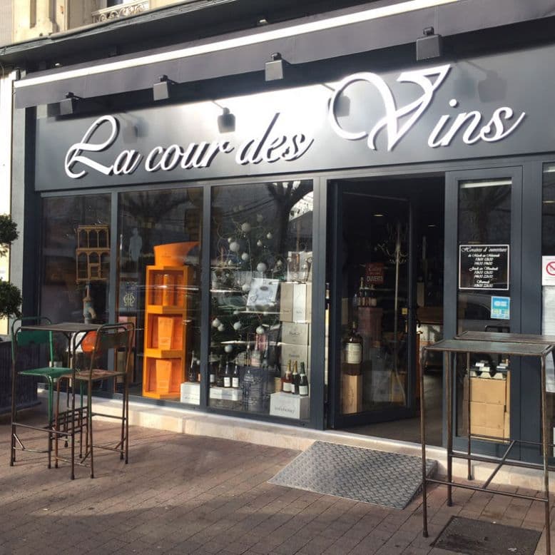 La cour des vins