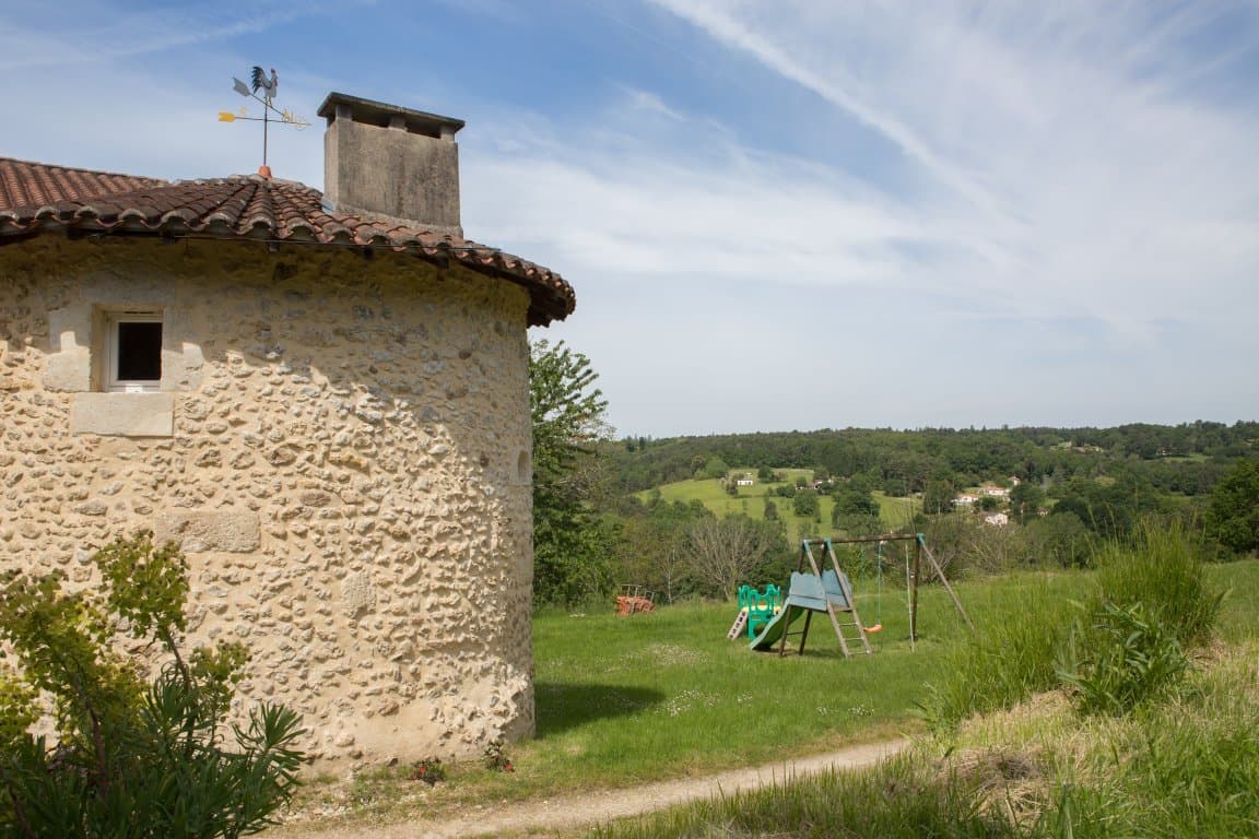 la tour et la vue sur la campagne