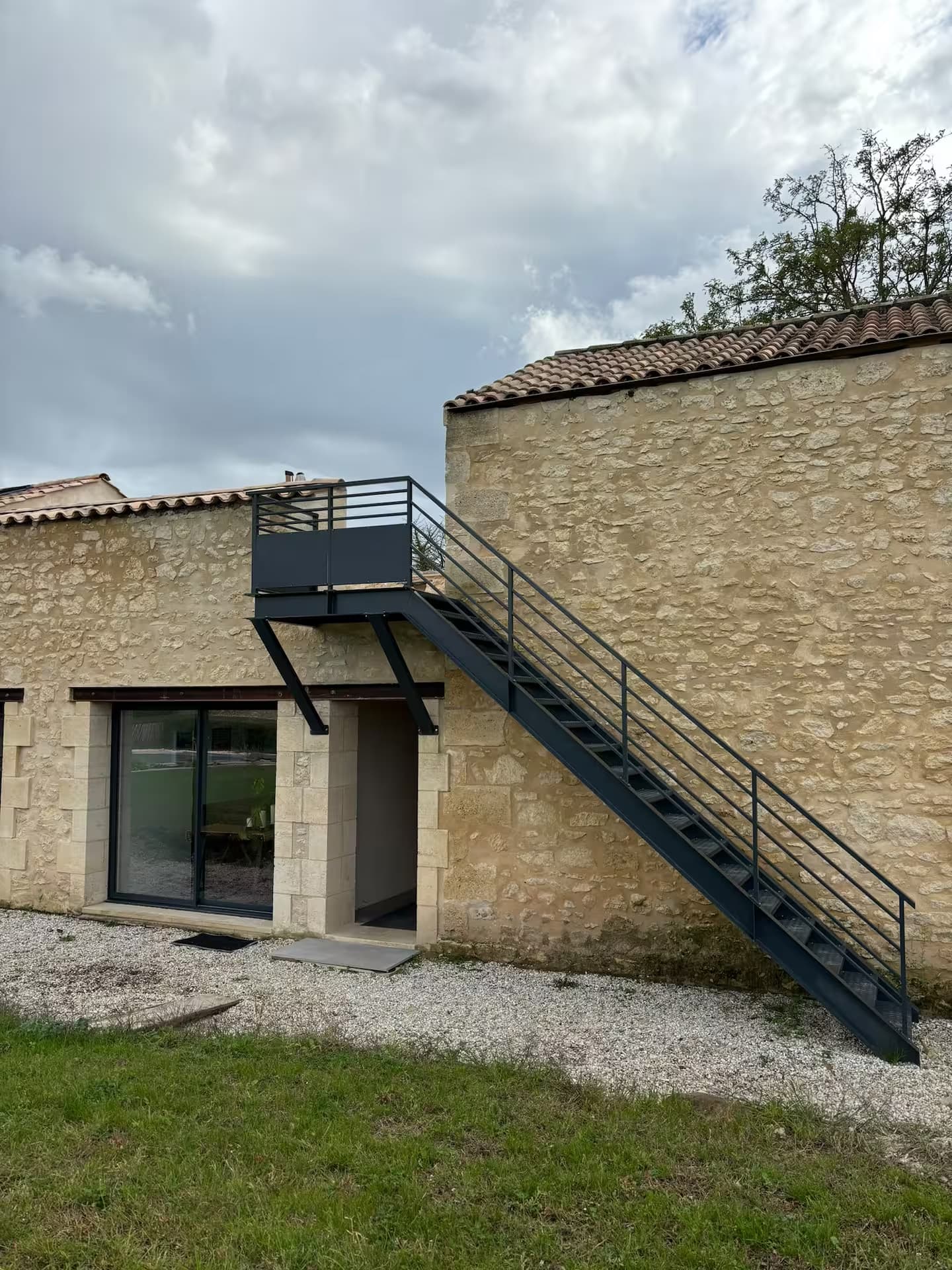 les-chais-du-fourneau-rooftop-02