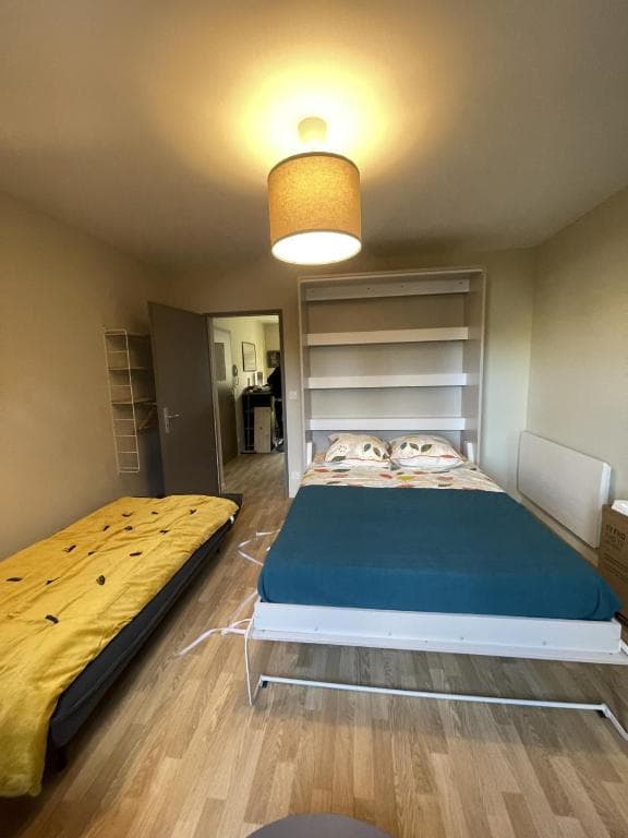 Chambre-Salon, location Nid douillet - Oradour-sur-Glane