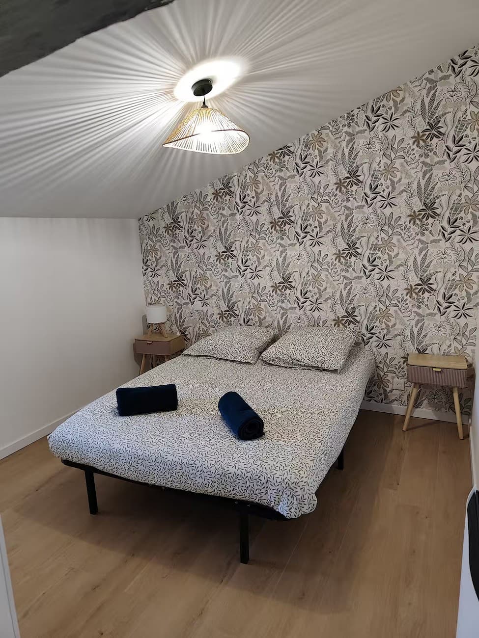 mauleon-gite-la-grande-pelaine-chambre1